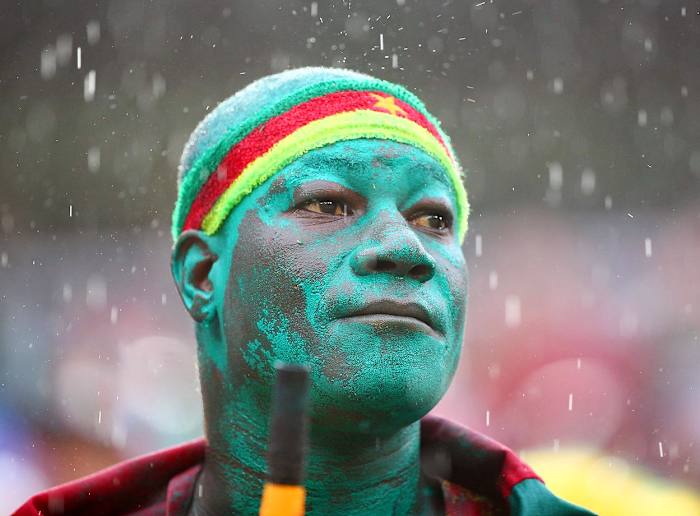 01 panted-world-cup-fan-X158368_TK1_0028_0.jpg